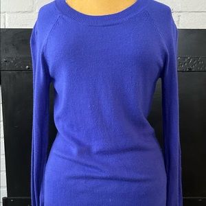 Women’s Purple Sweater XS. Excellent condition.